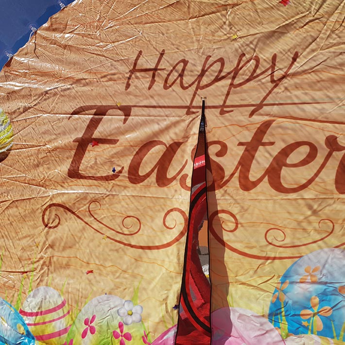 Happy Easter Bild mit Reissverschluss.