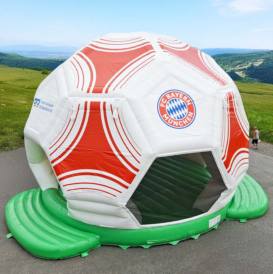 FC Bayern München Fußball Hüpfburg - Aufblasbare Werbung | Werbeträger | Inflatables online kaufen! FC Bayern München Fußball Hüpfburg - Aufblasbare Werbung | Werbeträger | Inflatables online kaufen!