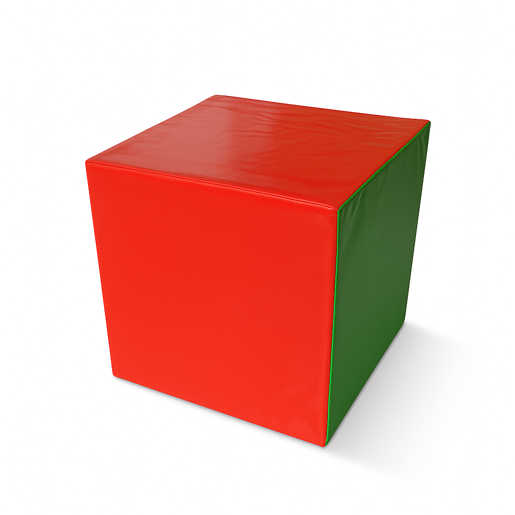 Weicher Softplay-Würfel mit roter Ober- und Vorderseite sowie grüner Seitenfläche, hergestellt aus abwaschbarem, strapazierfähigem PVC – ideal für Kinderspielbereiche und Bewegungslandschaften