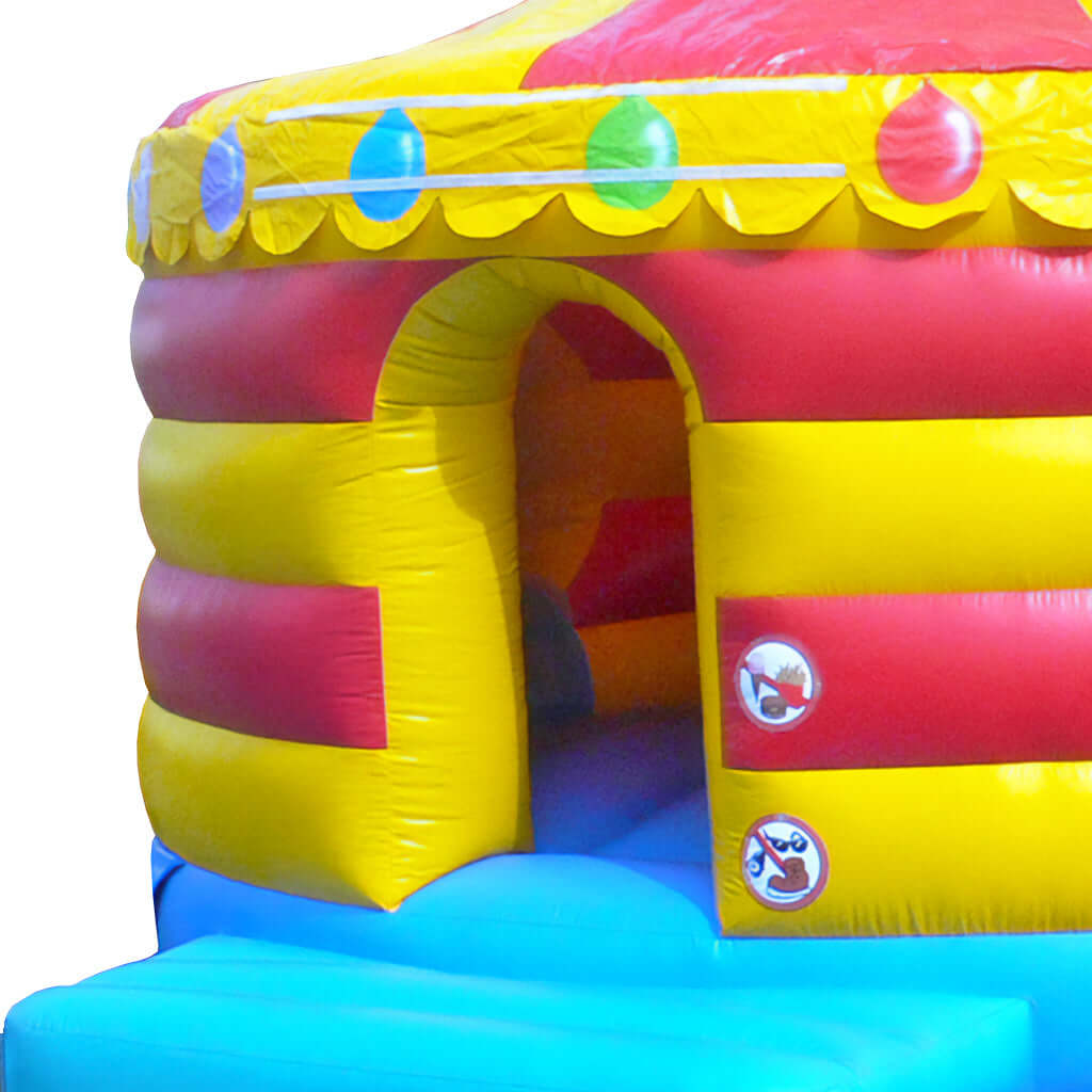 Hüpfburg Zirkus mit Dach – Ein kunterbuntes Spektakel - Hüpfburgen kaufen mit 5 Jahren Garantie | In AT, DE & CH Hüpfburg Zirkus mit Dach – Ein kunterbuntes Spektakel - Hüpfburgen kaufen mit 5 Jahren Garantie | In AT, DE & CH