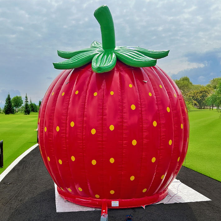 Hüpfburg XXL Erdbeere Nachbildung Sonderform - Aufblasbare Produktnachbildung kaufen | Werben in Großformat Hüpfburg XXL Erdbeere Nachbildung Sonderform - Aufblasbare Produktnachbildung kaufen | Werben in Großformat