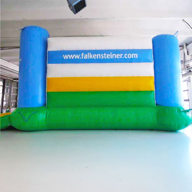Hüpfburg Falkensteiner - Aufblasbare Werbung | Werbeträger | Inflatables online kaufen! Hüpfburg Falkensteiner - Aufblasbare Werbung | Werbeträger | Inflatables online kaufen!