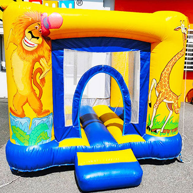 Hüpfburg MINI mieten 2,4×2,4m - Madagascar in Kleinstformat - Hüpfburgen mieten für jeden Anlass | Über 300 Spielgeräte Hüpfburg MINI mieten 2,4×2,4m - Madagascar in Kleinstformat - Hüpfburgen mieten für jeden Anlass | Über 300 Spielgeräte