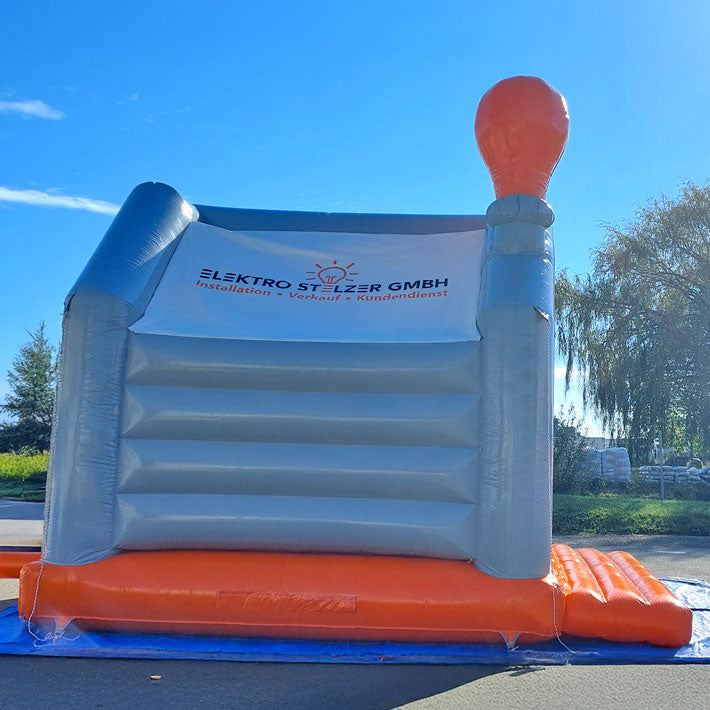 Hüpfburg Glühbirne Elektriker mit Rutsche - Sonderanfertigung - Aufblasbare Werbung | Werbeträger | Inflatables online kaufen! Hüpfburg Glühbirne Elektriker mit Rutsche - Sonderanfertigung - Aufblasbare Werbung | Werbeträger | Inflatables online kaufen!