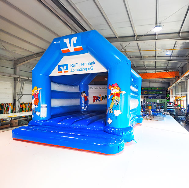 Hüpfburg VR Raiffeisenbank Primax mit Dach - Aufblasbare Werbung | Werbeträger | Inflatables online kaufen! Hüpfburg VR Raiffeisenbank Primax mit Dach - Aufblasbare Werbung | Werbeträger | Inflatables online kaufen!