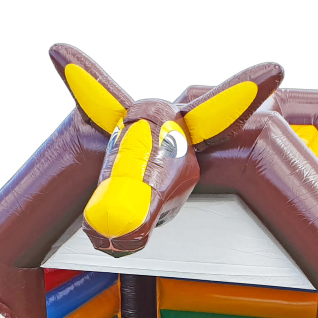 Großer aufblasbarer Kängurukopf.