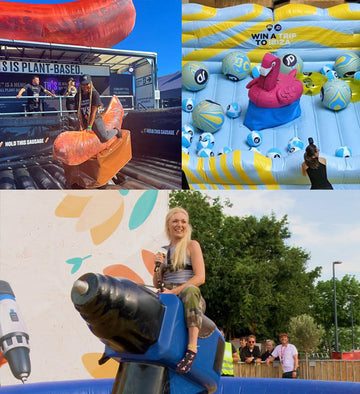 Verschiedene Varianten von Rodeo Reit-Simulatoren.