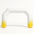 Abgeschrägter aufblasbarer Torbogen in Gelb-Weiß – individuell gestaltbar, ideal für Startbereiche und Events