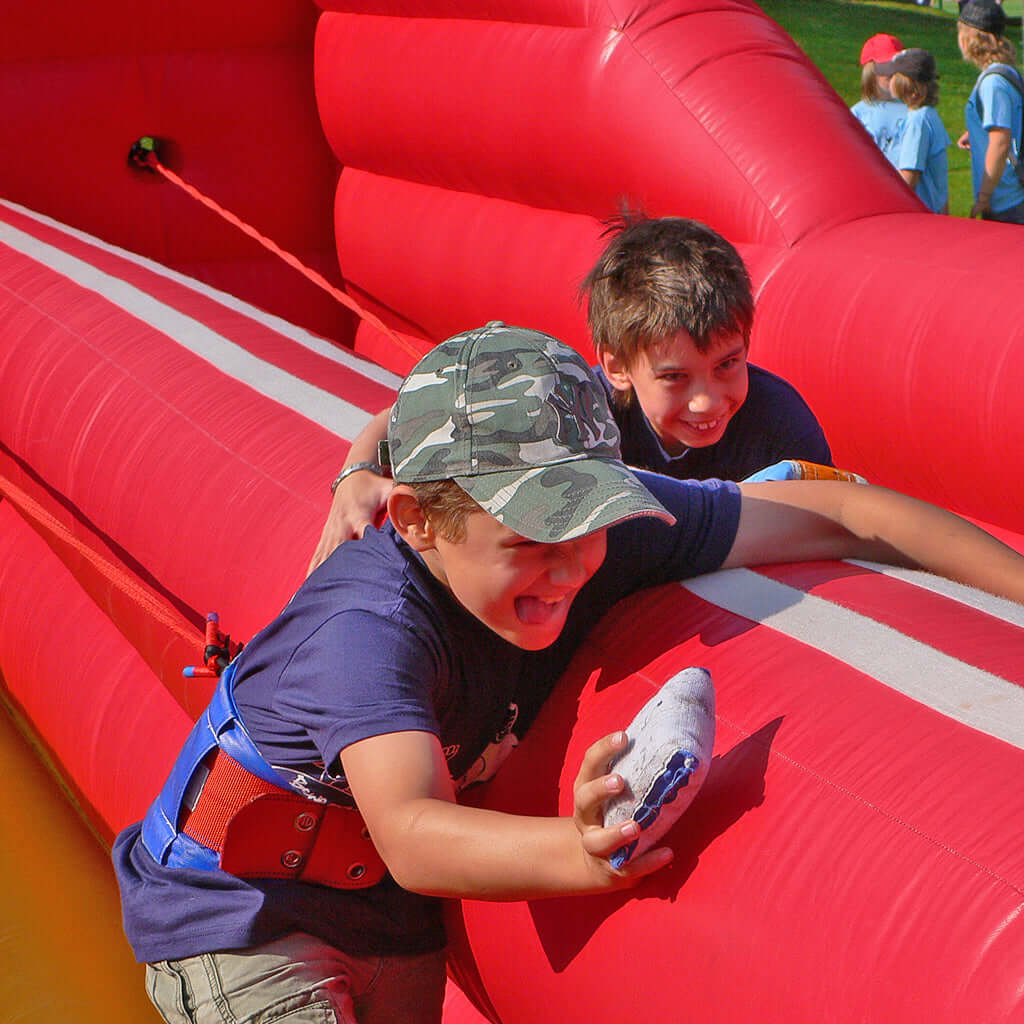 Bungee Run 4 Spieler – Aufblasbares Wettkampfmodul für Teamaction - Sport Spiele wie aufblasbares Fußball Dart kaufen | Torschusswand Bungee Run 4 Spieler – Aufblasbares Wettkampfmodul für Teamaction - Sport Spiele wie aufblasbares Fußball Dart kaufen | Torschusswand