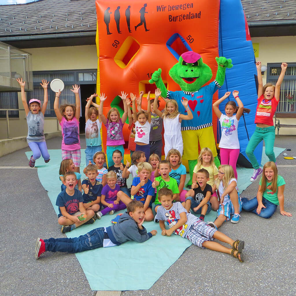 Familienspiel aufblasbar –3-in-1 Eventmodul für Spaß, Geschicklichkeit - Sport Spiele wie aufblasbares Fußball Dart kaufen | Torschusswand Familienspiel aufblasbar –3-in-1 Eventmodul für Spaß, Geschicklichkeit - Sport Spiele wie aufblasbares Fußball Dart kaufen | Torschusswand