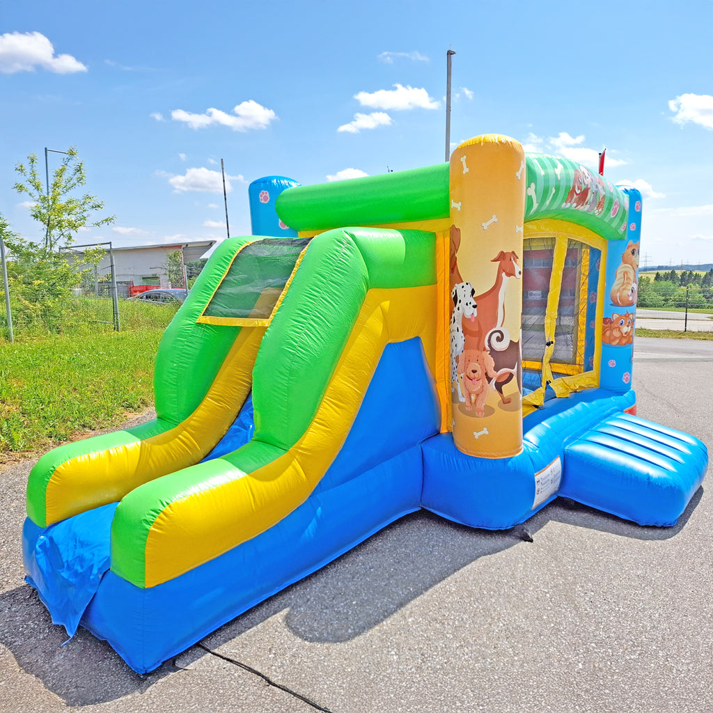Die Seitenansicht der Hüpfburg Hund und Katz zum mieten.