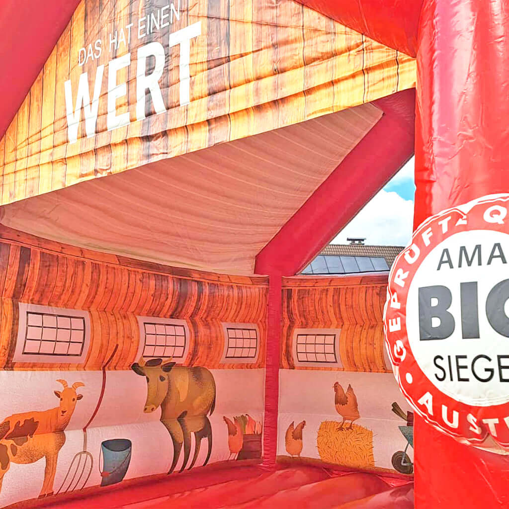 Hüpfburg AMA kostenlos mieten 5x6m - für kleine AMA Freunde - Hüpfburgen mieten für jeden Anlass | Über 300 Spielgeräte Hüpfburg AMA kostenlos mieten 5x6m - für kleine AMA Freunde - Hüpfburgen mieten für jeden Anlass | Über 300 Spielgeräte