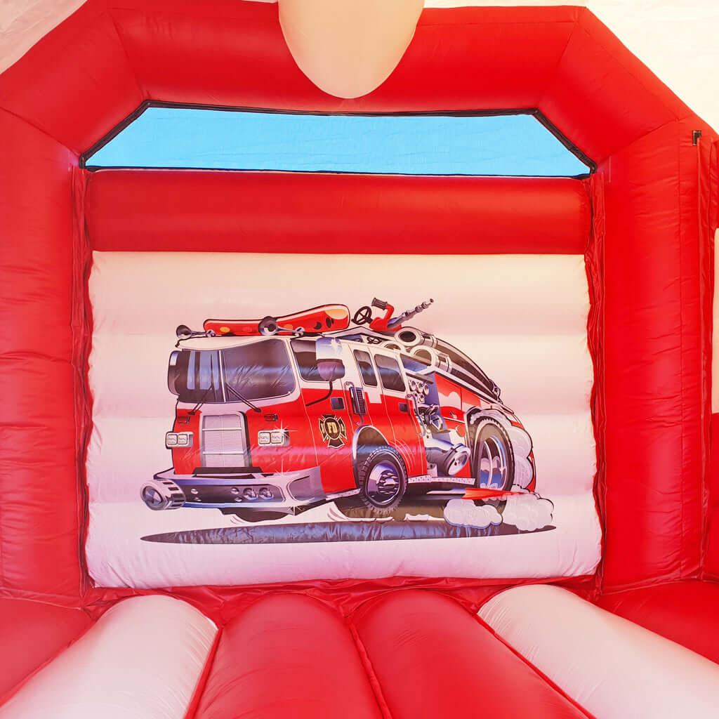 Bemalung bzw. Aufdruck einen Feuerwehrtruck.