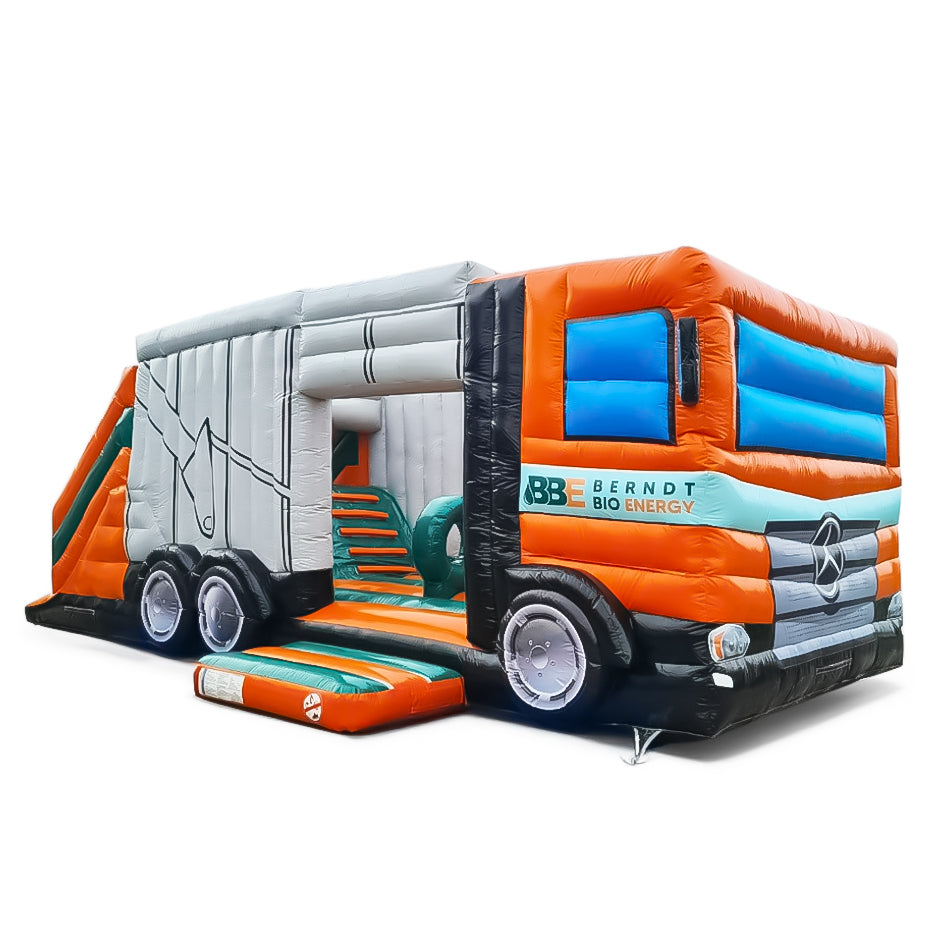Hüpfburg LKW-Lastwagen im Markendesign - Aufblasbare Produktnachbildung kaufen | Werben in Großformat Hüpfburg LKW-Lastwagen im Markendesign - Aufblasbare Produktnachbildung kaufen | Werben in Großformat