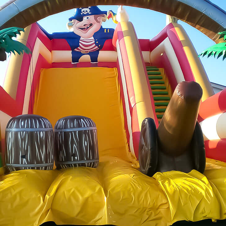 Hüpfburg Riesenrutsche Pirat - Riesenrutsche kaufen | Luftrutsche Attraktion | auf Lager ✔ Hüpfburg Riesenrutsche Pirat - Riesenrutsche kaufen | Luftrutsche Attraktion | auf Lager ✔