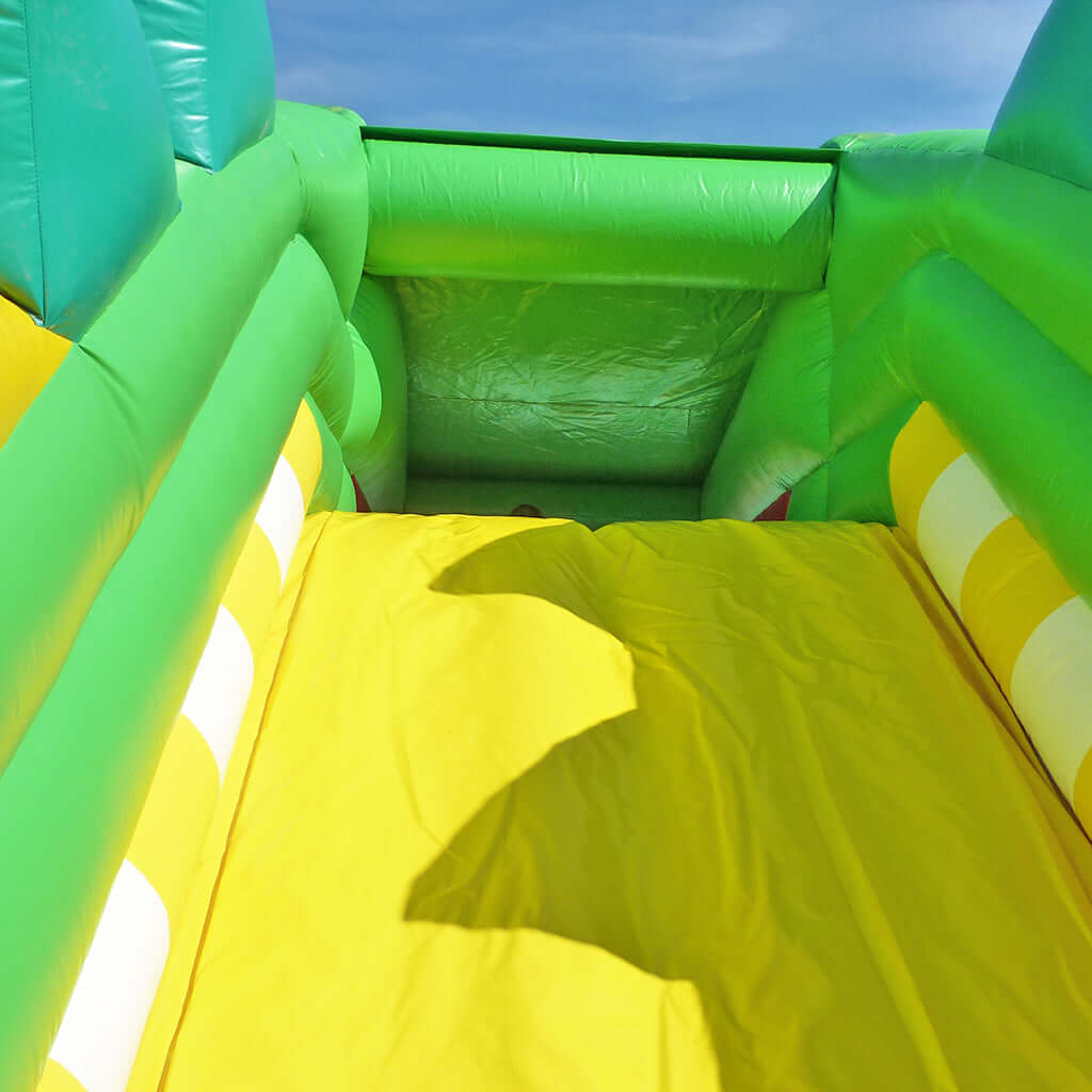 Rutschfläche Hüpfburg Snappy Maulrutsche Krokodil Super mit Dschungel-Design, beweglichem Krokodilmaul, Rutsche, Hüpffläche und bunten Spielfiguren