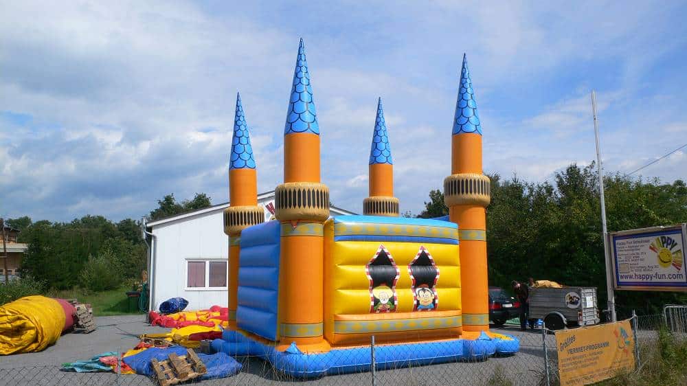 Hüpfburg Moschee mit Türmen und Figuren - Aufblasbare Werbung | Werbeträger | Inflatables online kaufen! Hüpfburg Moschee mit Türmen und Figuren - Aufblasbare Werbung | Werbeträger | Inflatables online kaufen!