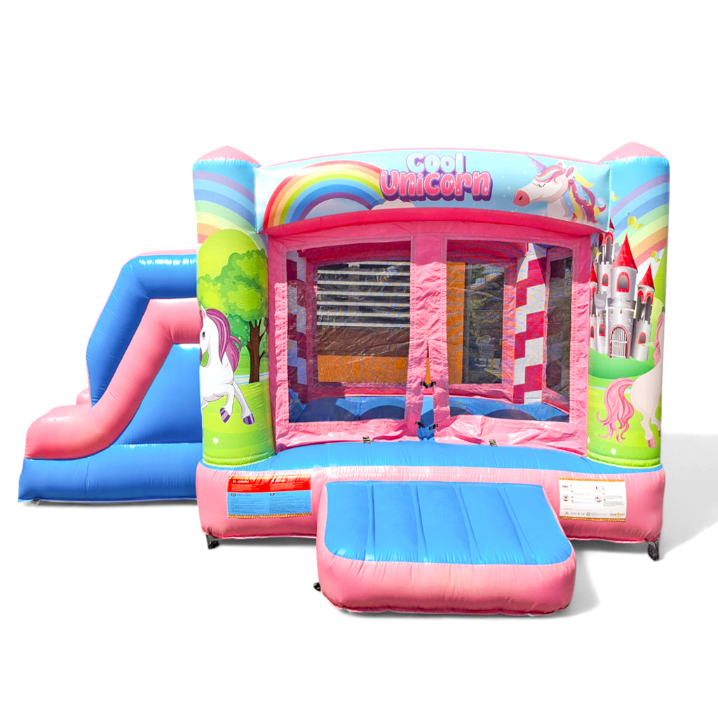 Eine kleine kompakte Hüpfburg im Märchen und Einhorn Optik zum mieten