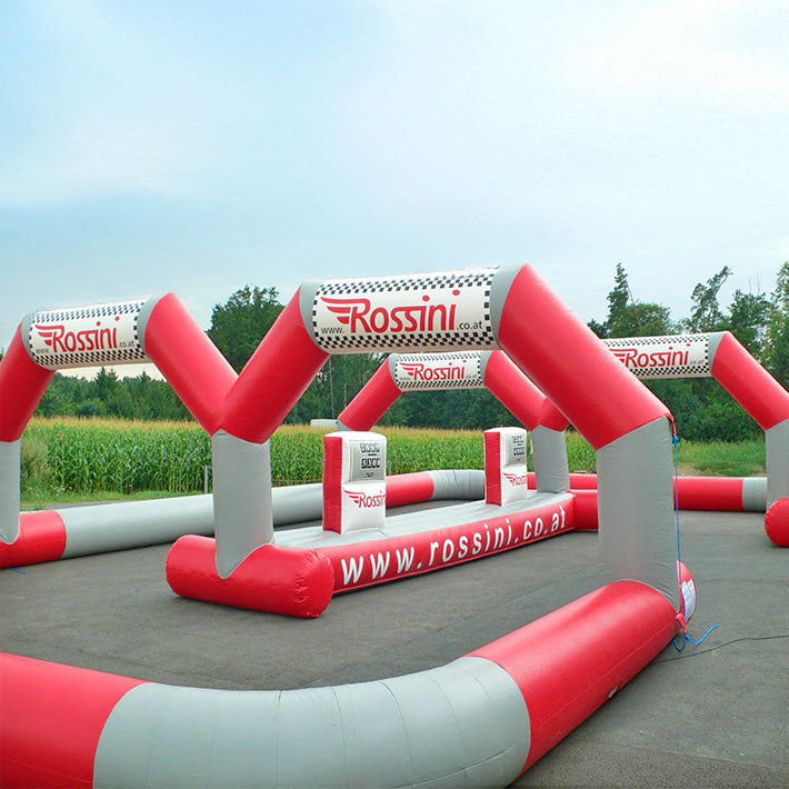 Individuelle aufblasbare Barriere - Rennbahn - Aufblasbare Werbung | Werbeträger | Inflatables online kaufen! Individuelle aufblasbare Barriere - Rennbahn - Aufblasbare Werbung | Werbeträger | Inflatables online kaufen!
