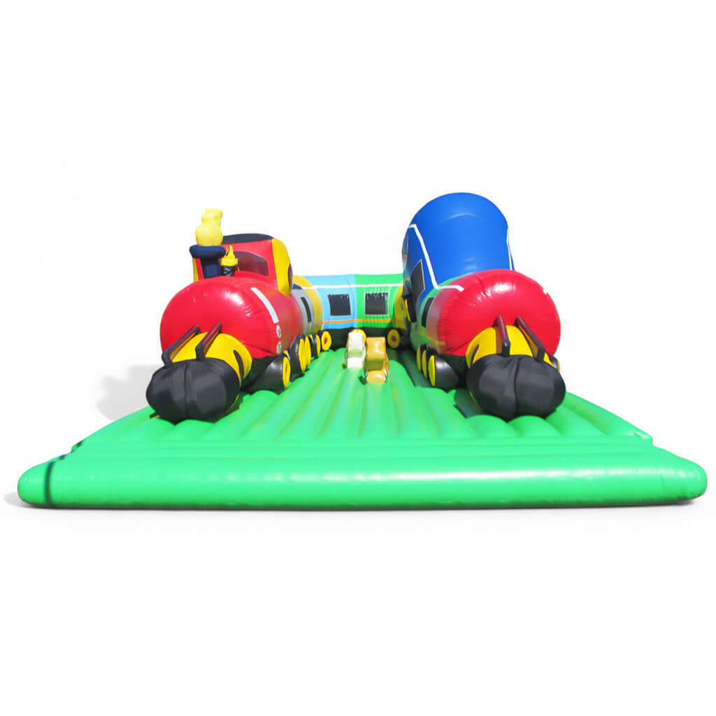 Aufblasbarer Zug mit farbenfrohem Design und großer Spielfläche - perfekt für Abenteuer, Rennen und kreative Rollenspiele im Freien.
