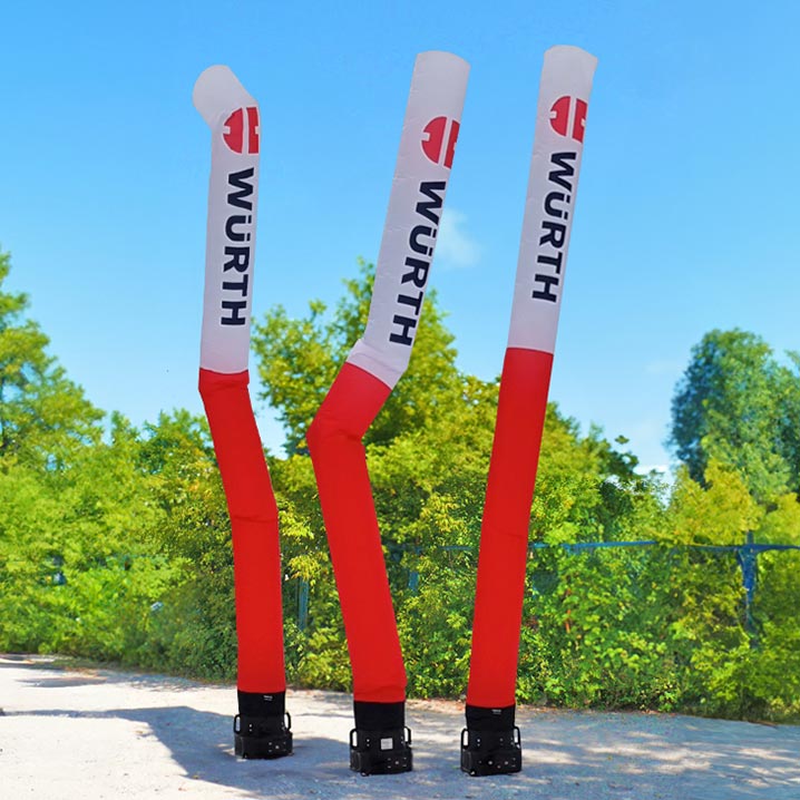 Drei aufblasbare Werbe-Skydancer in rot und Werbeaufdruck. Beste Skydancer Angebote | Ihr Logo & Wunschfarbe zum Standardpreis