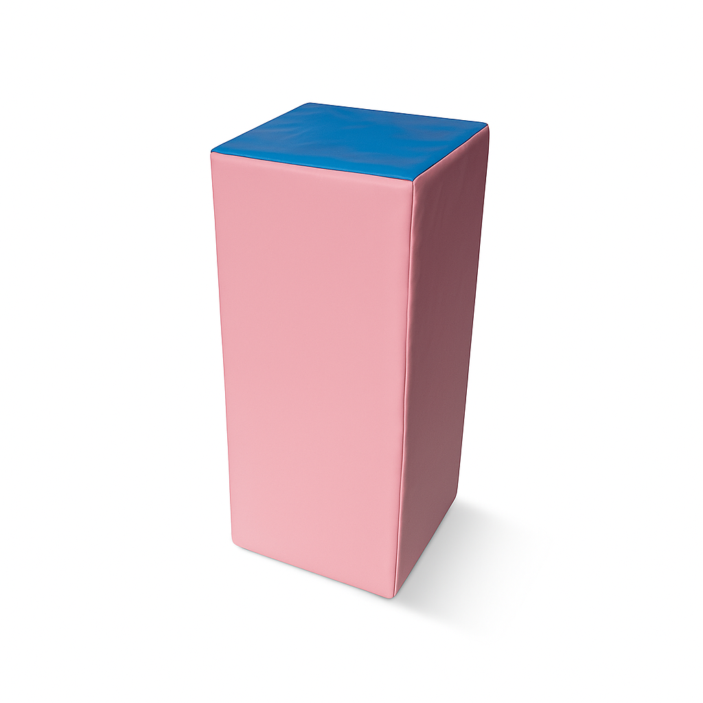 Rechteckiger Softplay Baustein mit rosa Seitenflaechen und blauer Oberseite aus weichem PVC, ideal fuer den Einsatz in Kinder-Spielbereichen oder Motoriklandschaften