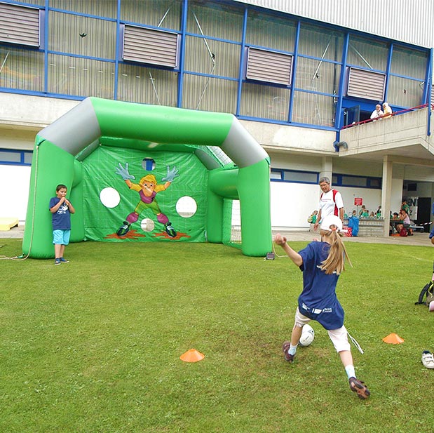Rent a goal wall – Inflatable football goal with target holes - Rent a bouncy castle | Bouncy castles ✓ 300+ other play equipment for rent
