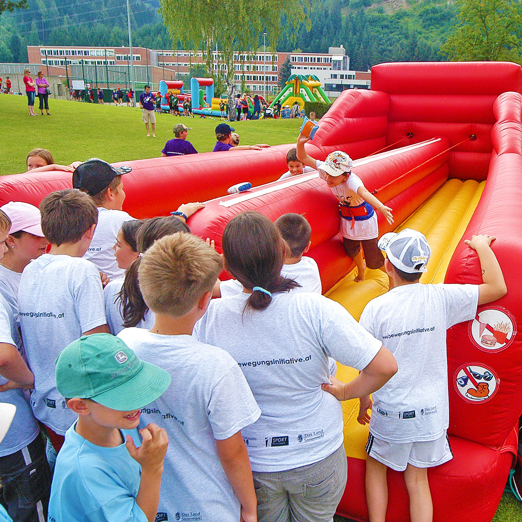 Bungee-Run – Aufblasbares Duell für 2 Spieler mit Adrenalin-Garantie - Sport Spiele wie aufblasbares Fußball Dart kaufen | Torschusswand