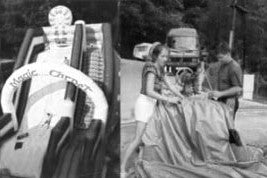 Historische Schwarz-Weiß-Aufnahme aus den 1990er-Jahren mit aufblasbarer Riesenrutsche und zwei Menschen beim Nähen einer Hüpfburg.