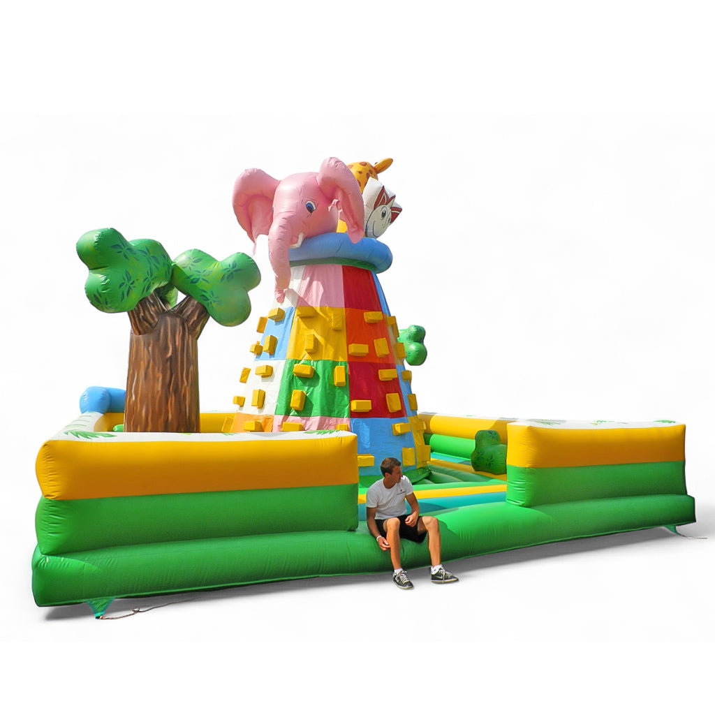 Aufblasbarer Kletterberg Tiere in leuchtenden Farben mit Giraffe, Elefant und lustigem Tiergesicht – ideales Spielmodul für kleine Kletterfans.