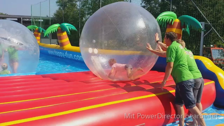 Video mit Kinder in einem Water Run Becken zum mieten.