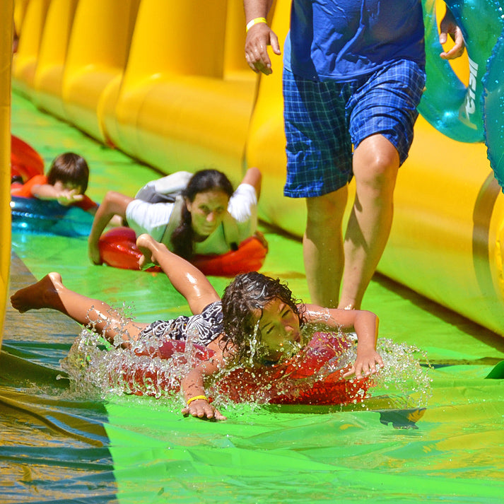 Wasserrutsche Slide in the City 2-Bahn – aufblasbare Wasserhüpfburg - Wasserhüpfburg kaufen | Wasserrutsche ✔ auf Lager
